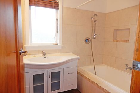 Photo of property in 21 Queens Crescent, Oamaru, 9400