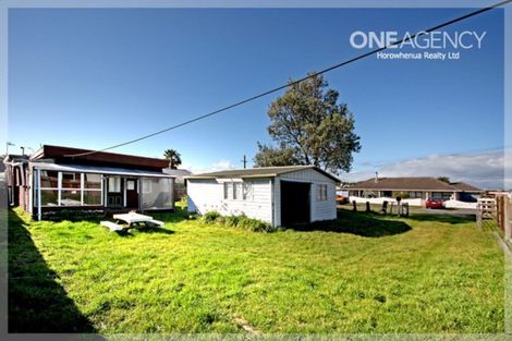 Photo of property in 6a Te Awa Street, Foxton Beach, Foxton, 4815