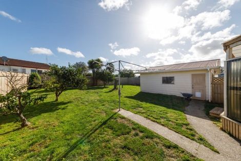 Photo of property in 110 Apollo Parade, Milson, Palmerston North, 4414