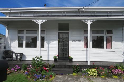 Photo of property in 44 Adderley Street, Westport, 7825