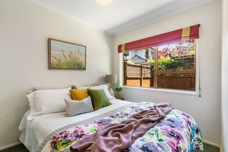 Photo of property in 2/83 Uxbridge Road, Cockle Bay, Auckland, 2014