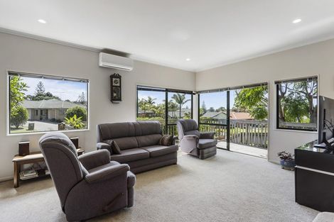 Photo of property in 61 Motutapu Avenue, Manly, Whangaparaoa, 0930