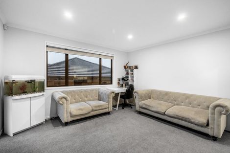 Photo of property in 10 Helenvale Crescent, Pokeno, 2402