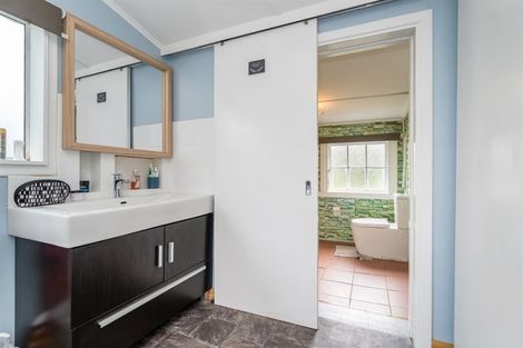 Photo of property in 24 High Street, Milton, 9220