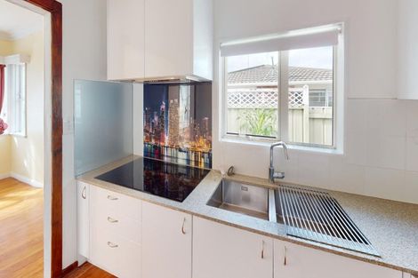 Photo of property in 15 Sheffield Street, Awapuni, Palmerston North, 4412