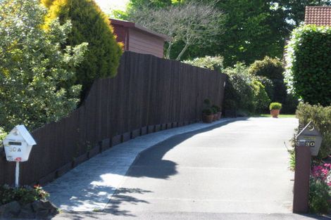 Photo of property in 2/30 Westgrove Avenue, Avonhead, Christchurch, 8042