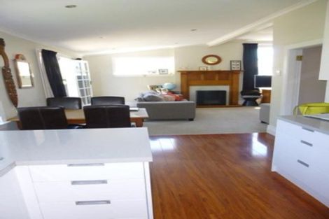 Photo of property in 505 Barbadoes Street, Edgeware, Christchurch, 8013