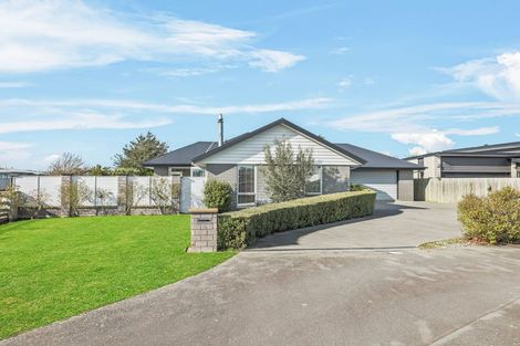 Photo of property in 26 Henley Close, Rolleston, 7614