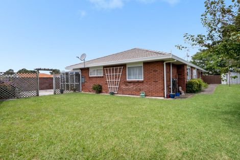 Photo of property in 6 Laburnum Glen, Mount Maunganui, 3116