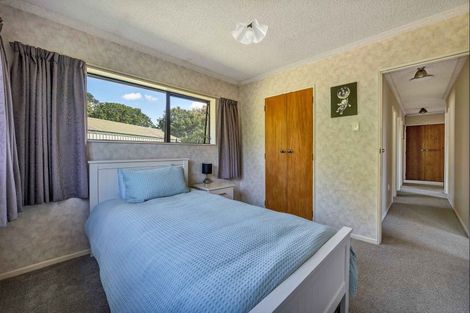 Photo of property in 115 Alfred Road, Egmont Village, New Plymouth, 4371