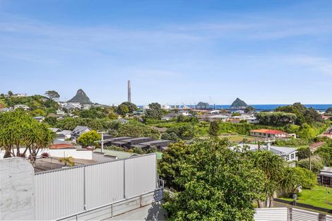 Photo of property in 50 Calvert Road, Lynmouth, New Plymouth, 4310