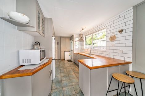 Photo of property in 10 Garnet Grove, Birchville, Upper Hutt, 5018