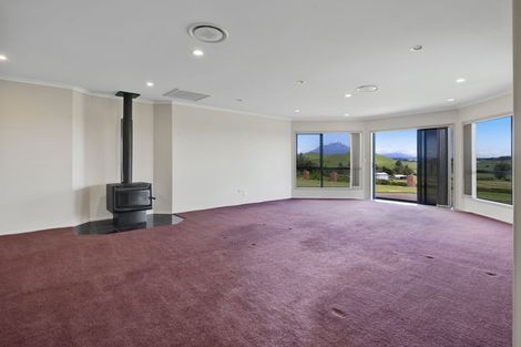 Photo of property in 801 Bird Road, Pukengahu, Stratford, 4393