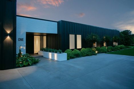 Photo of property in 1/45 Saint Kilda Road, Cambridge, 3434