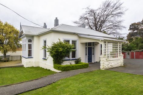 Photo of property in 19 Lune Street, South Hill, Oamaru, 9400