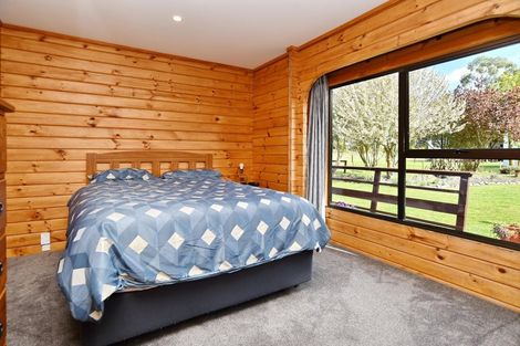 Photo of property in 194 Fishers Road, Loburn, Rangiora, 7473