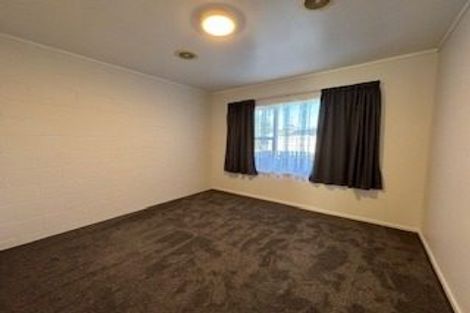 Photo of property in 2/23 Alcock Street, Mount Wellington, Auckland, 1060