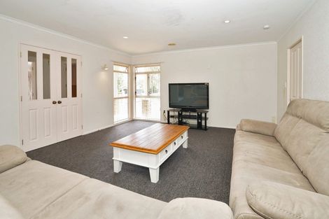 Photo of property in 44 Bramley Drive, Rototuna, Hamilton, 3210