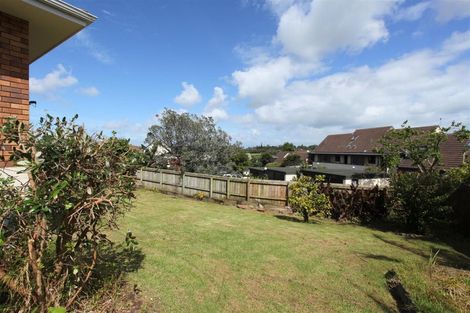 Photo of property in 73 Aberfeldy Avenue, Highland Park, Auckland, 2010