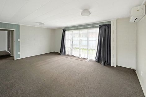 Photo of property in 29b-c Queenwood Road, Levin, 5510