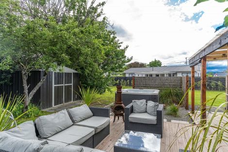 Photo of property in 2 Daniel Street, Martinborough, 5711