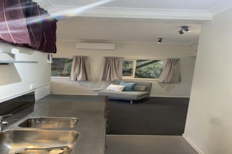 Photo of property in 14 Pokohiwi Road, Normandale, Lower Hutt, 5010