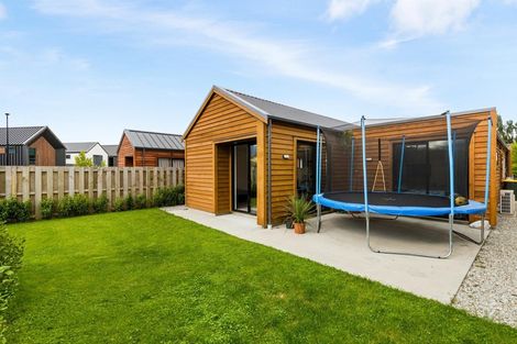 Photo of property in 23 Lauder Street, Lake Hayes, Queenstown, 9304