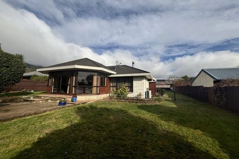 Photo of property in 12 Arnold Savage Place, Richmond, 7020