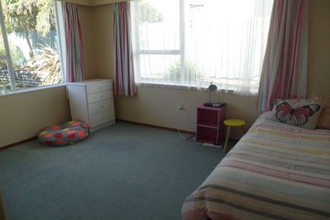 Photo of property in 120 Alexander Road, Raumati Beach, Paraparaumu, 5032