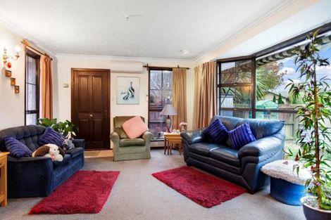 Photo of property in 1/37 Karnak Crescent, Russley, Christchurch, 8042