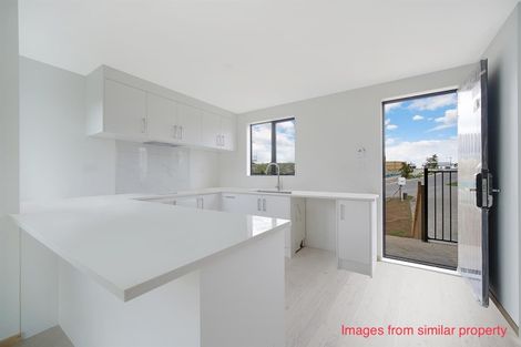 Photo of property in 9a Putiputi Way, Papakura, 2110