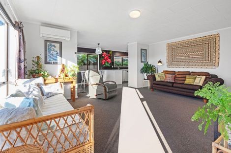 Photo of property in 124a Osprey Drive, Welcome Bay, Tauranga, 3112