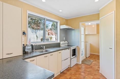 Photo of property in 50 Sylvan Avenue, Waikanae, 5036