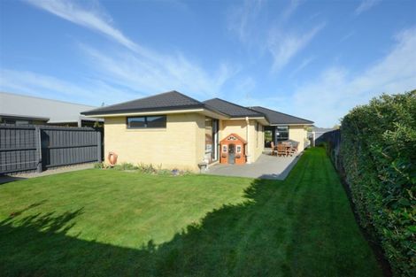 Photo of property in 3 Torrisdale Lane, Broomfield, Christchurch, 8042