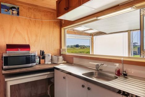 Photo of property in 244 Pukehina Parade, Pukehina, Te Puke, 3189