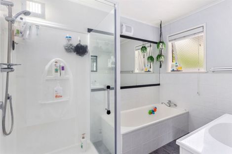 Photo of property in 27 Mokorua Parade, Whakatane, 3120