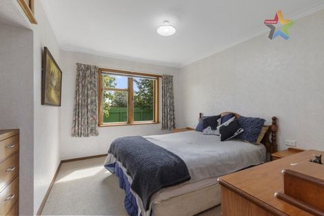 Photo of property in 72 Tiro Tiro Road, Levin, 5510