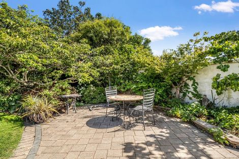 Photo of property in 8 Capri Place, Awapuni, Palmerston North, 4412