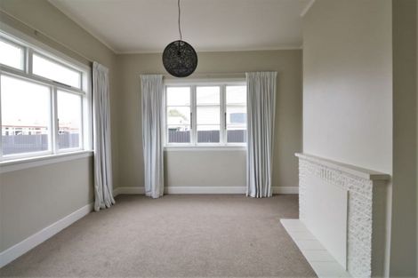 Photo of property in 39 Raymond Street, West End, Timaru, 7910