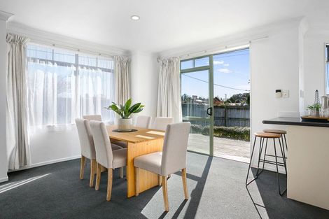 Photo of property in 52 Byron Street, Leamington, Cambridge, 3432