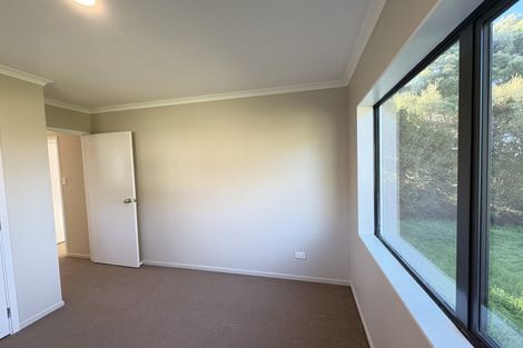 Photo of property in 86b Royal View Road, Te Atatu South, Auckland, 0610
