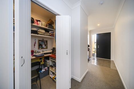 Photo of property in 20 Varsity Heights, Fitzherbert, Palmerston North, 4410