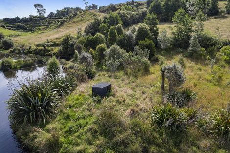 Photo of property in 525 Kaipikari Road, Urenui, 4375