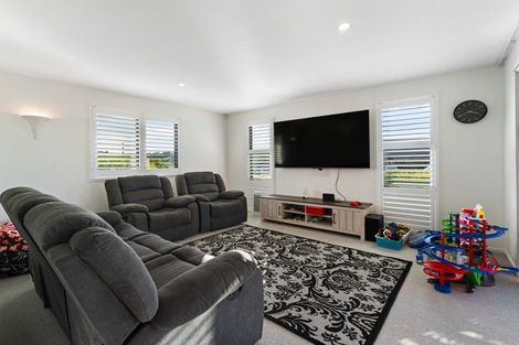 Photo of property in 83 Harriet Johnston Drive, Pokeno, 2402