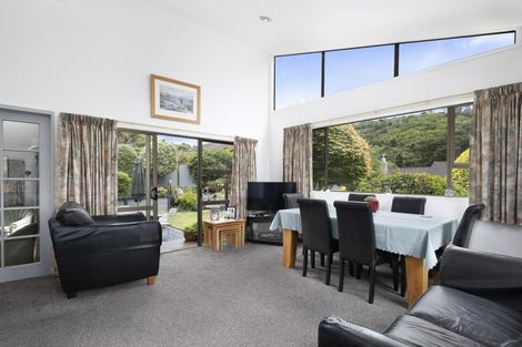 Photo of property in 108 Glenross Street, Glenross, Dunedin, 9011