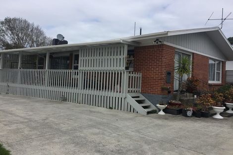Photo of property in 15 Kirton Crescent, Manurewa, Auckland, 2102