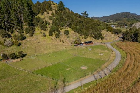 Photo of property in 2928c Tairua Whitianga Road, Kaimarama, Whitianga, 3591