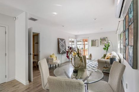 Photo of property in 16 Dunraven Place, Torbay, Auckland, 0630