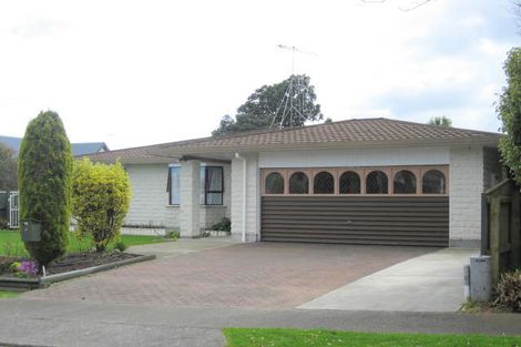 Photo of property in 3 Dee Street, Levin, 5510