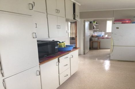 Photo of property in 52a Portman Road, Mount Wellington, Auckland, 1060